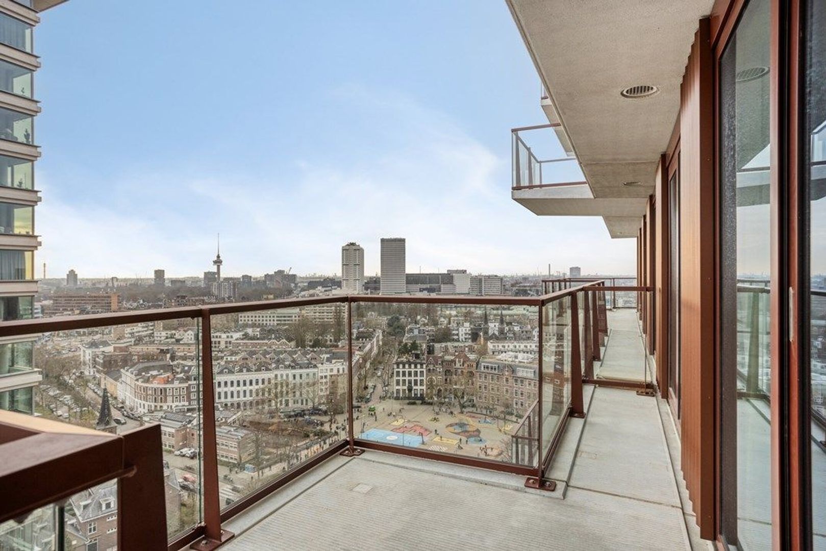 Baan 34 F17, Rotterdam foto-19