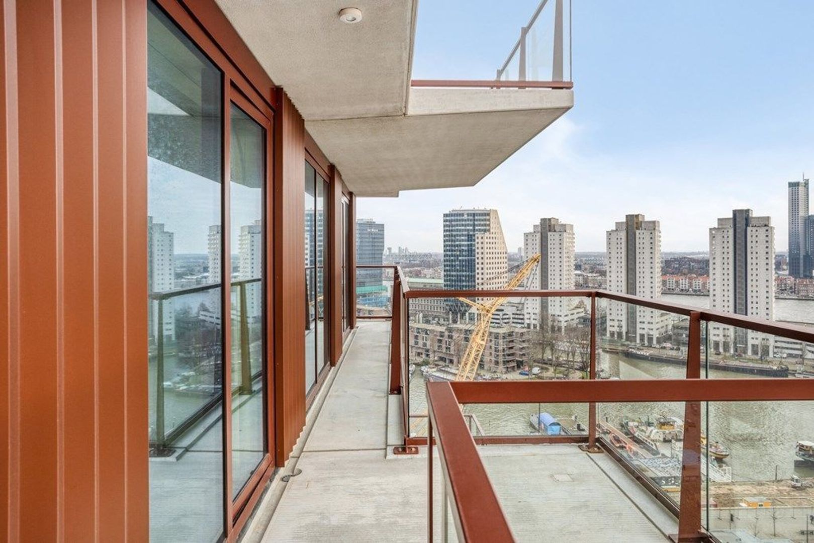 Baan 34 F17, Rotterdam foto-16