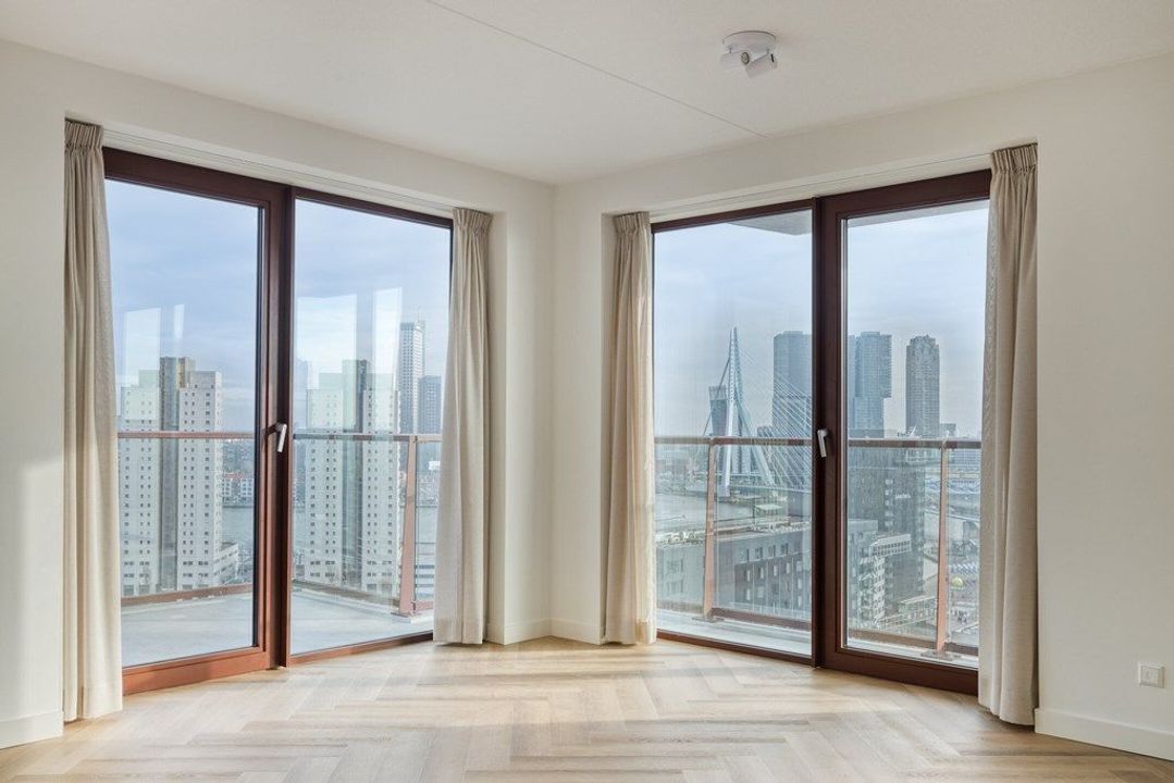 Baan 34 F17, Rotterdam