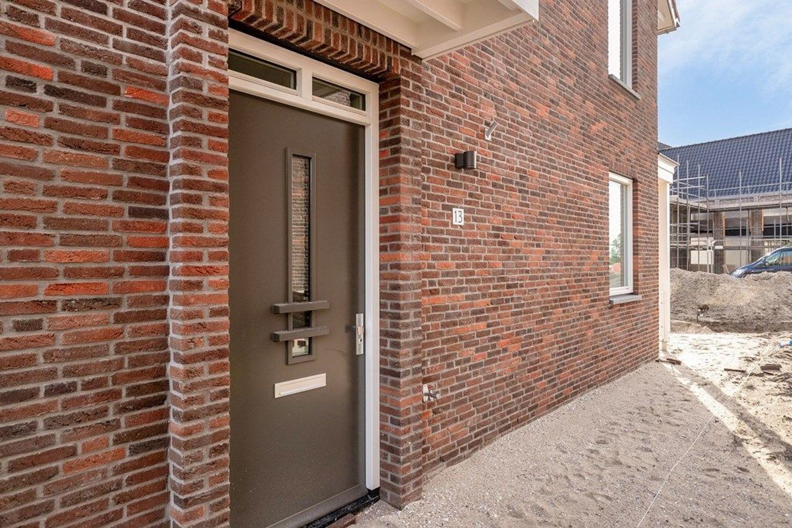 Liburne 13, Leidschendam foto-33