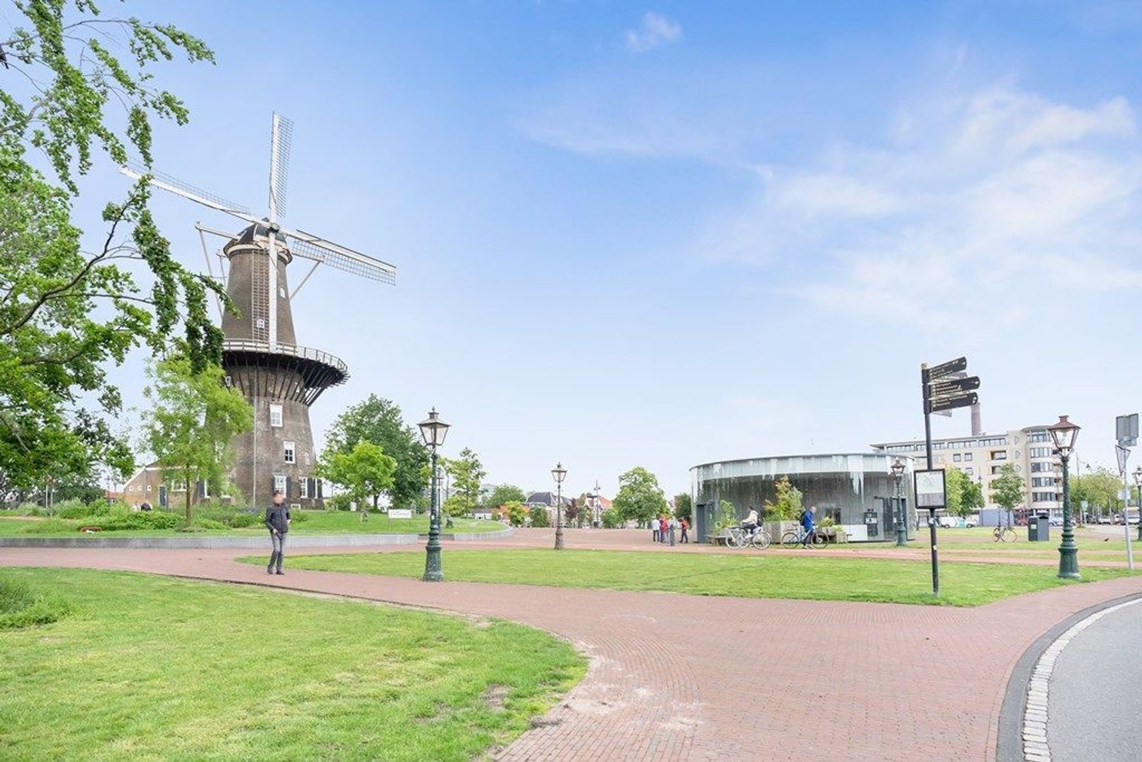 Vliegerstraat 48, Leiden foto-22