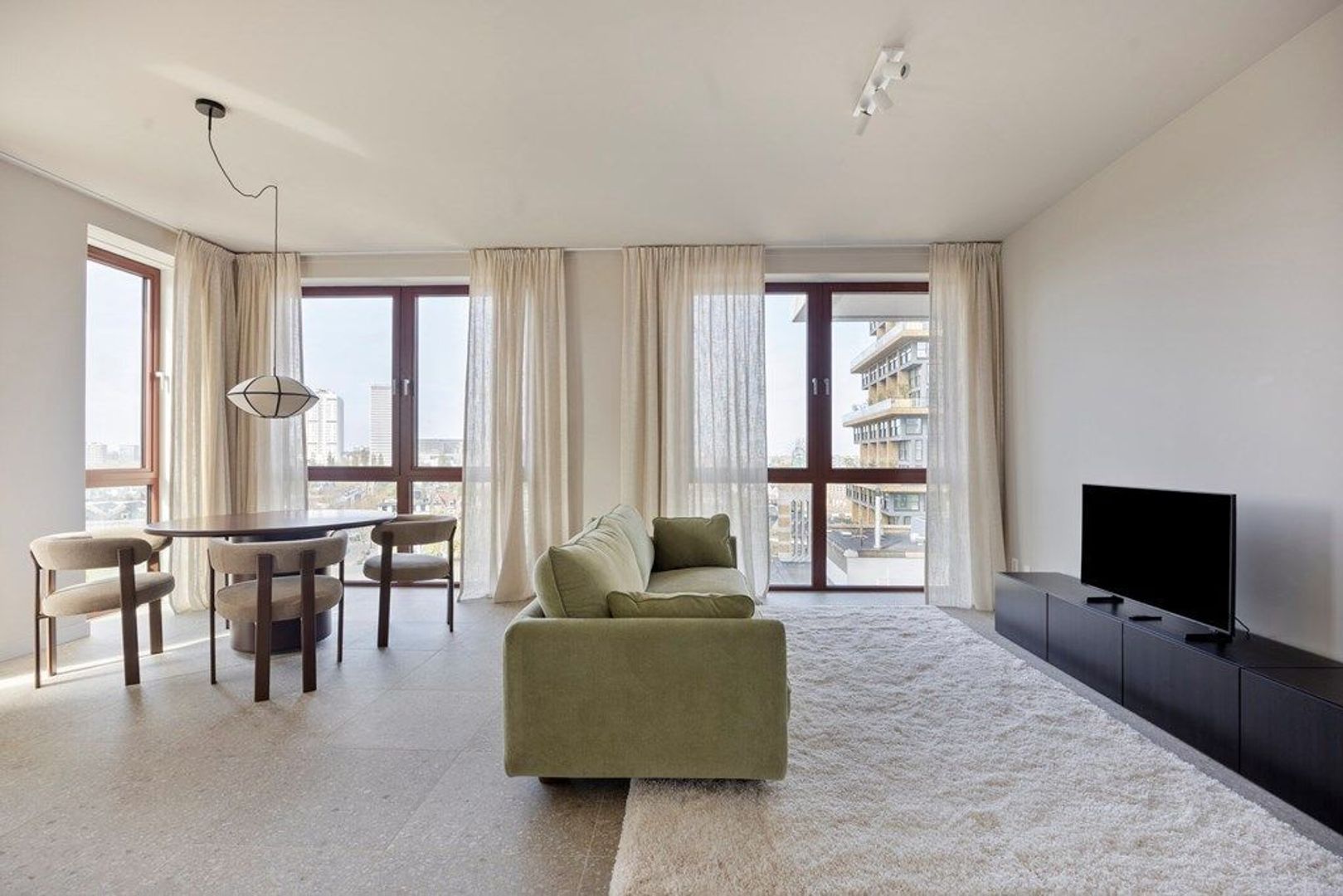 Baan 34 E9, Rotterdam foto-1