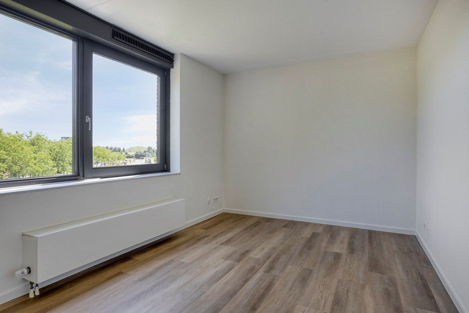 Middeldijkerplein 101, Barendrecht foto-9