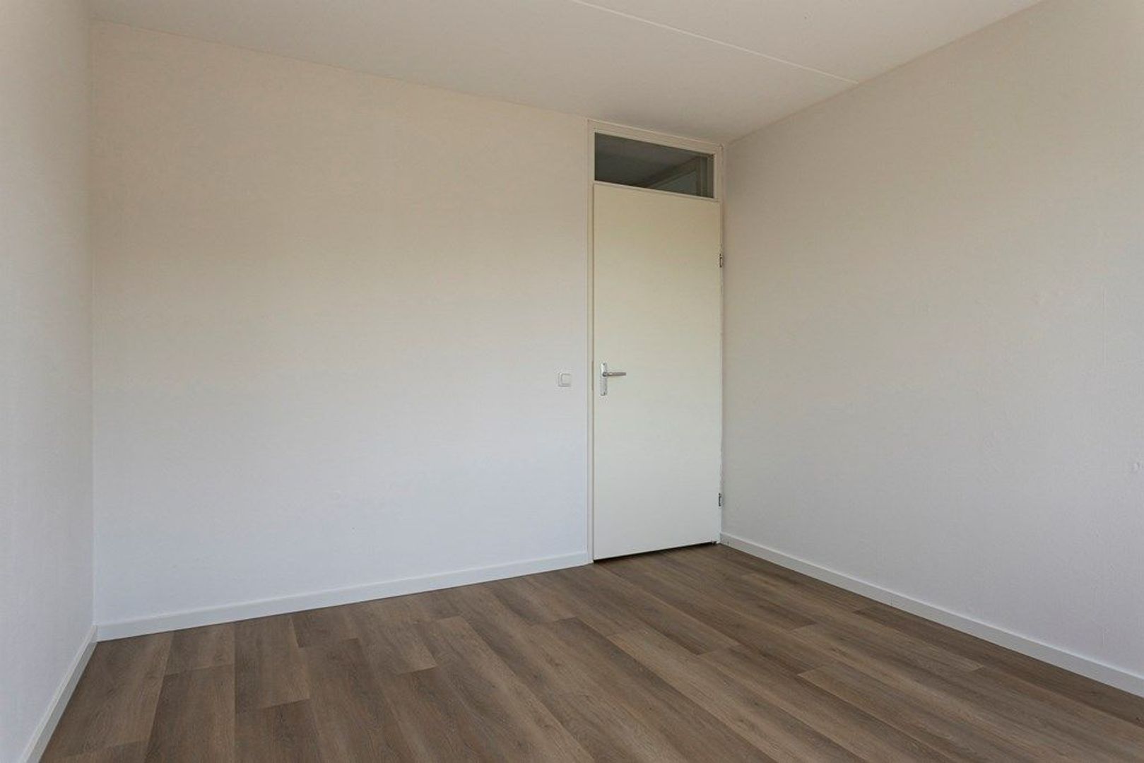 Middeldijkerplein 101, Barendrecht foto-11