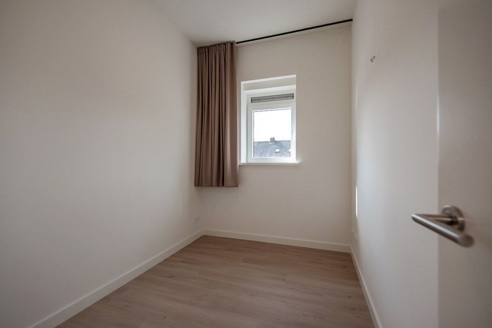 Uiverlaan 4 F, Maassluis foto-11