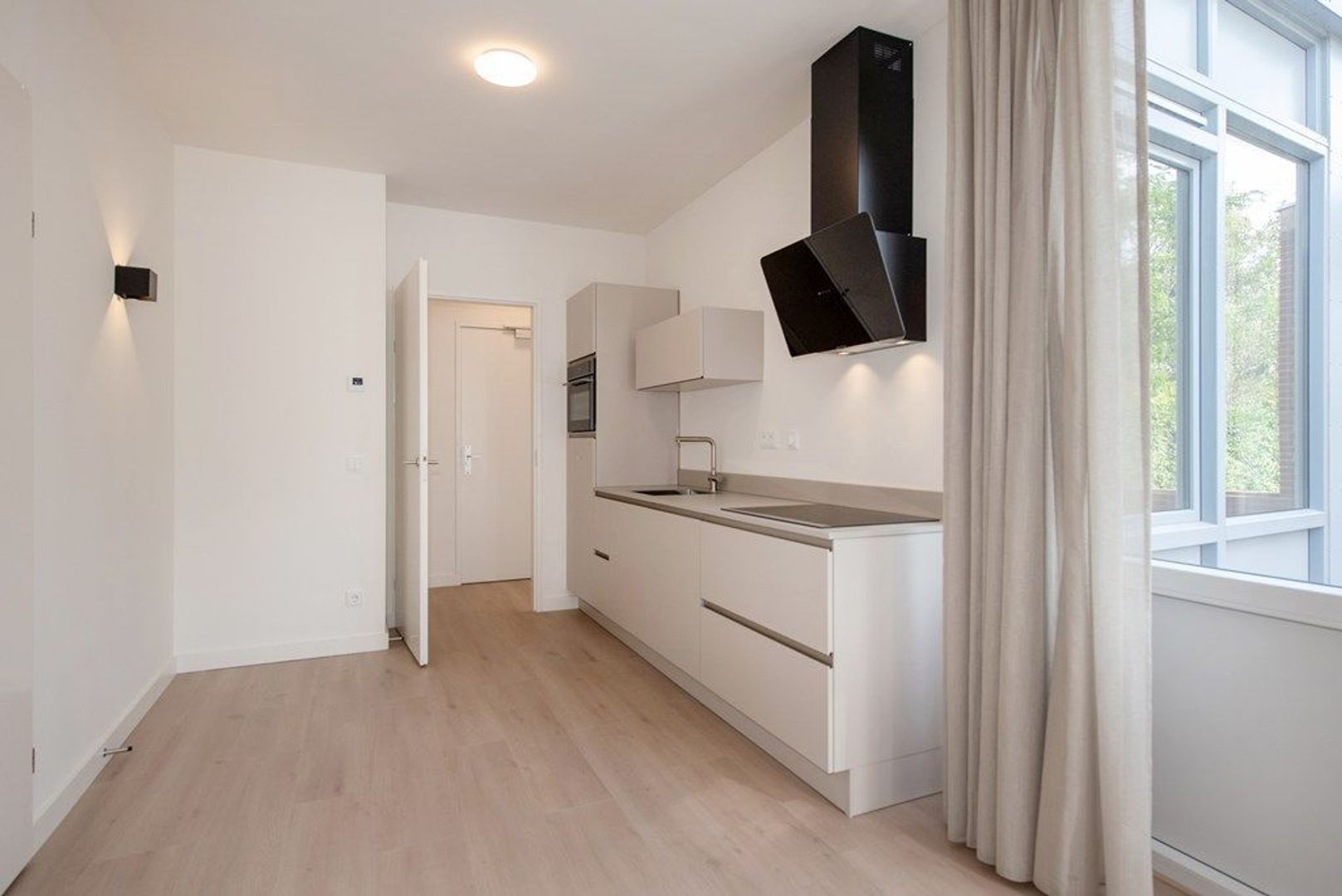 Uiverlaan 4 A, Maassluis foto-1