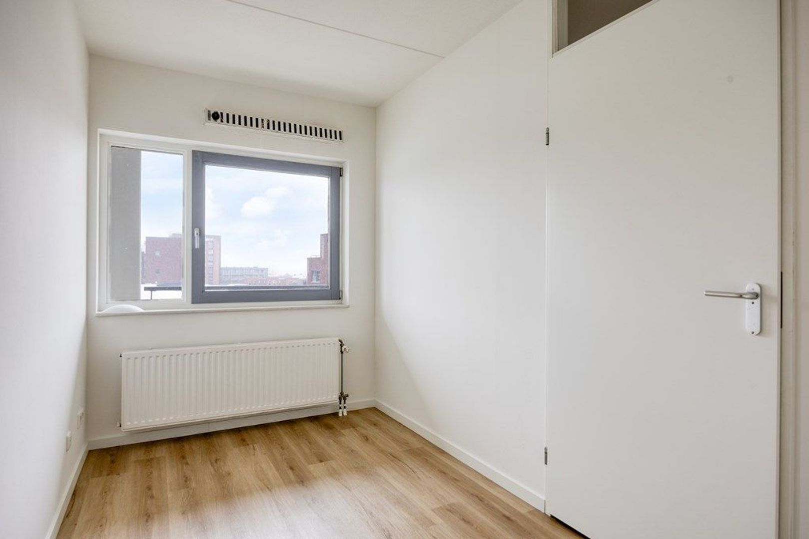 Middeldijkerplein 107, Barendrecht foto-11