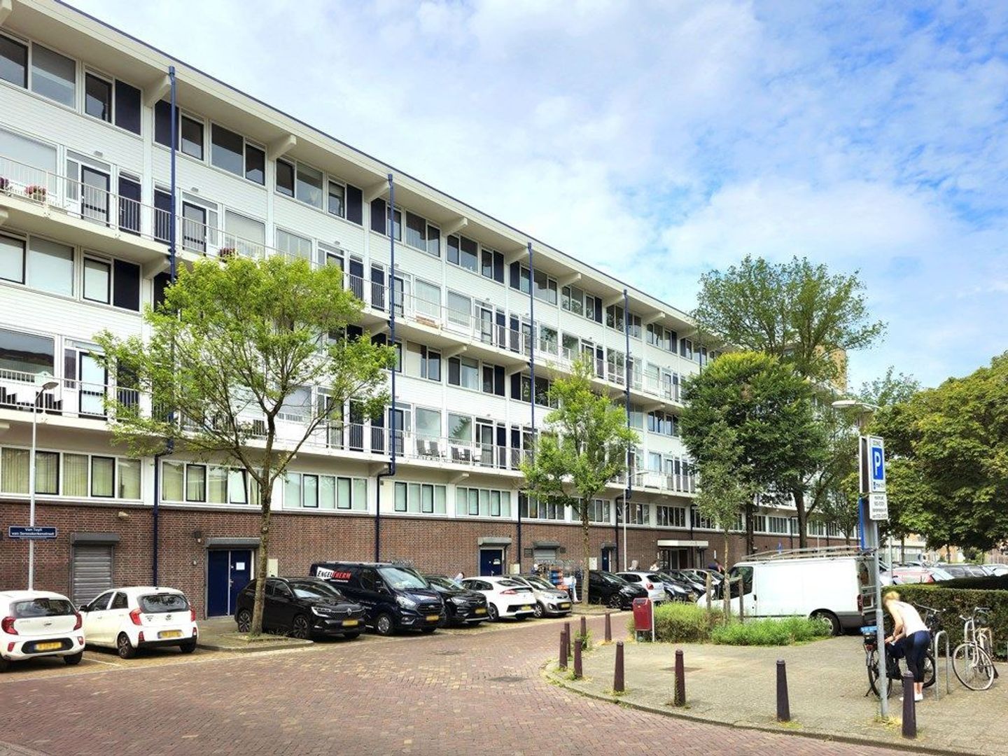 van Tuyll van Serooskerkenstraat 55, Voorburg foto-1
