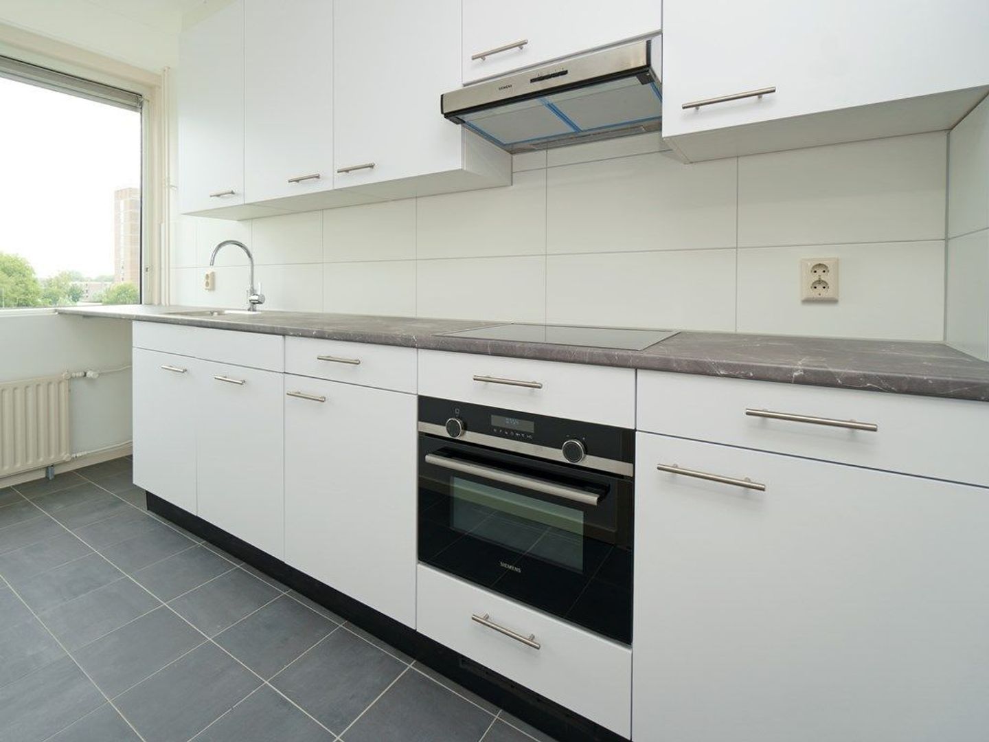 van Tuyll van Serooskerkenstraat 55, Voorburg foto-8