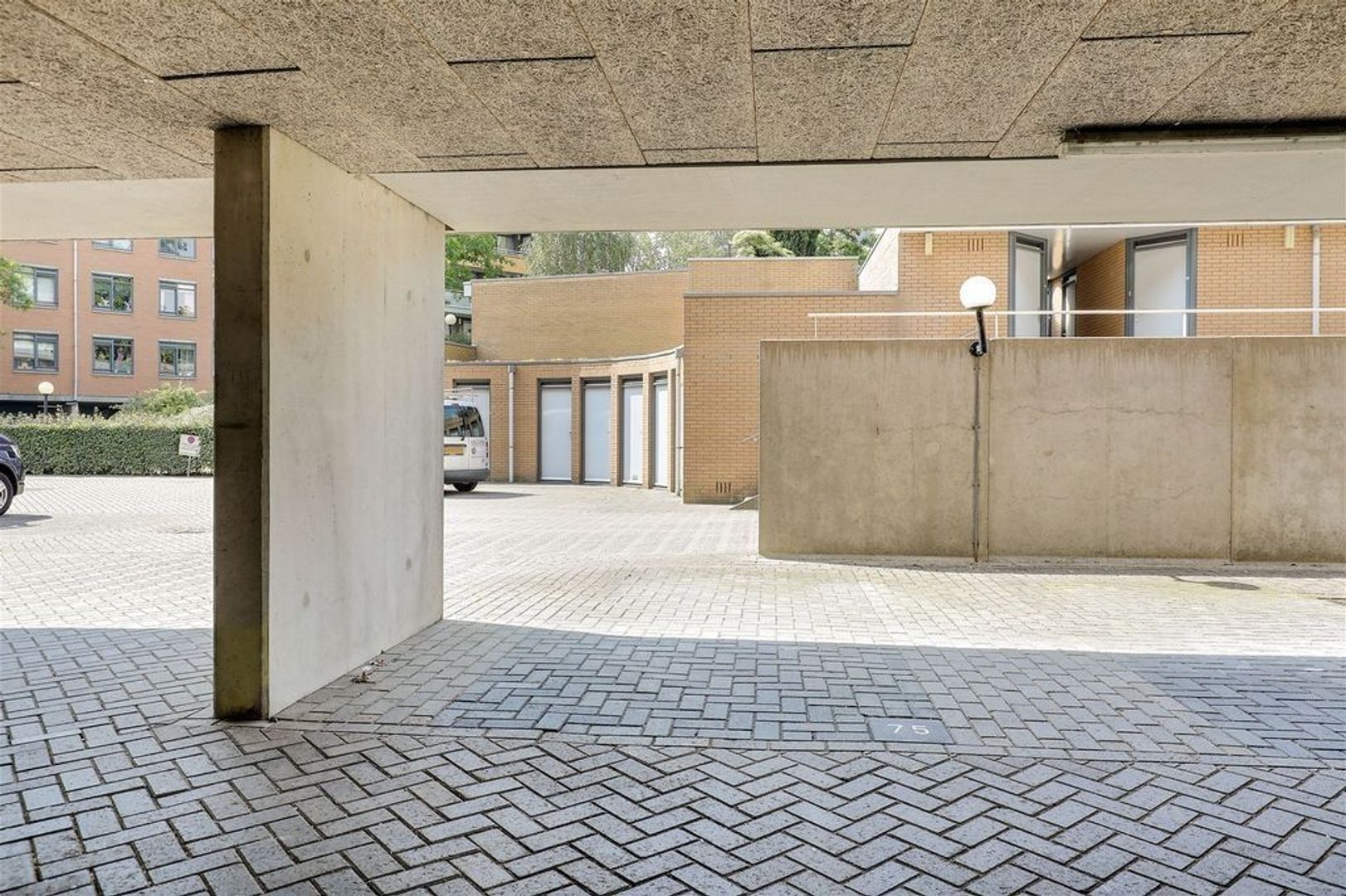 Langgewenst 73, Hilversum foto-14