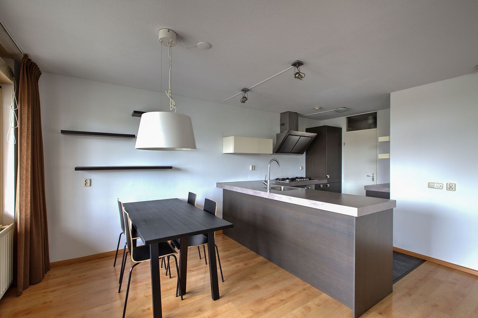 Langgewenst 73, Hilversum foto-3