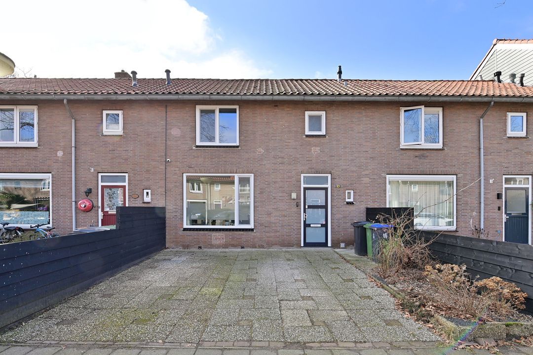 Kolonel van Brienenstraat 10, Naarden