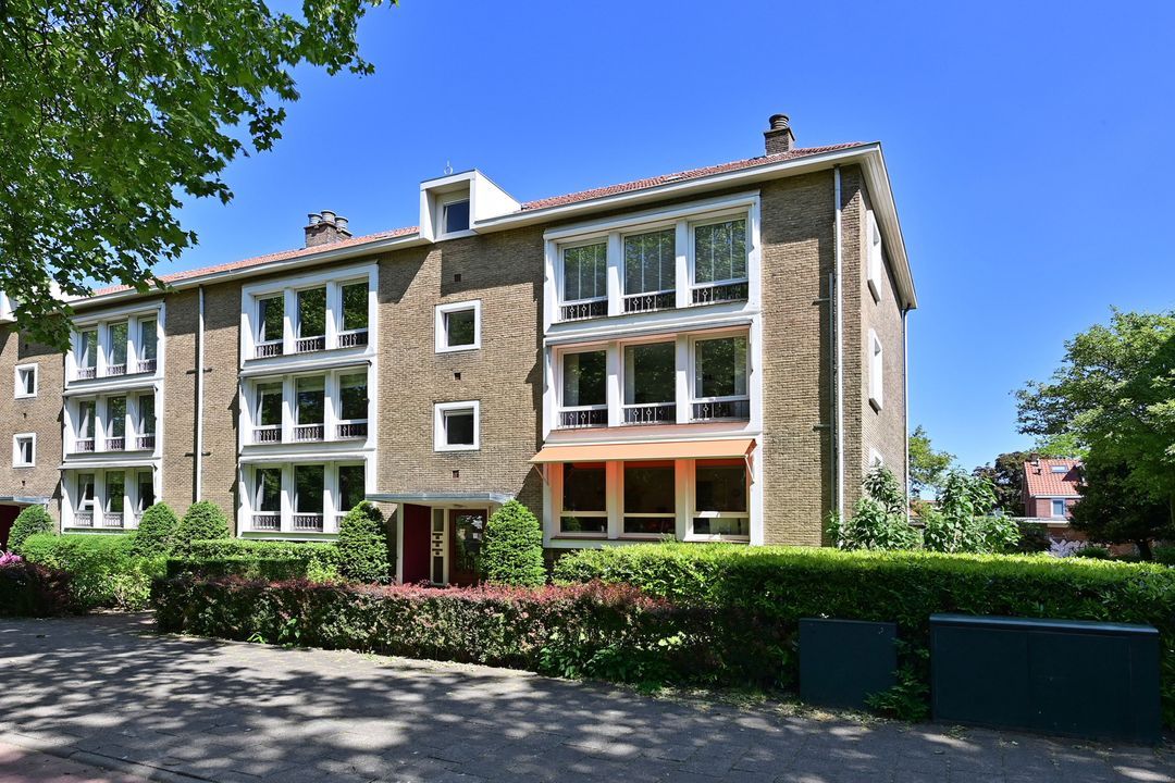 Diependaalselaan 348, Hilversum