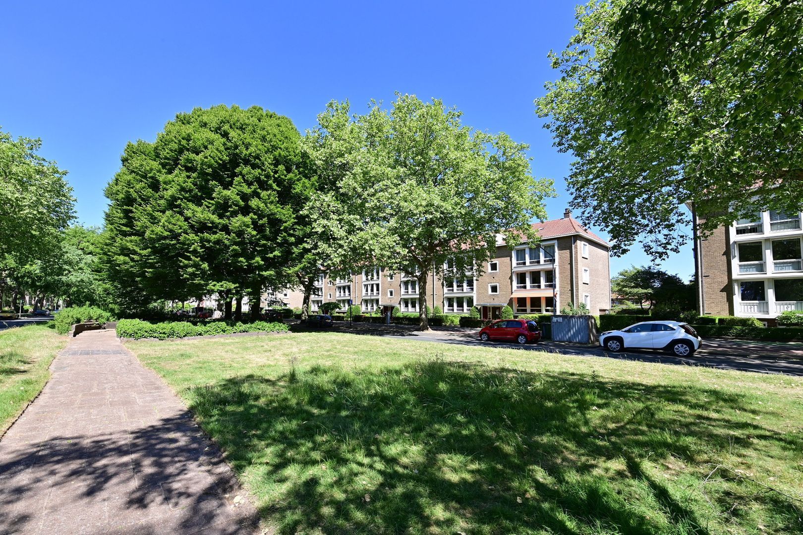 Diependaalselaan 348, Hilversum foto-1