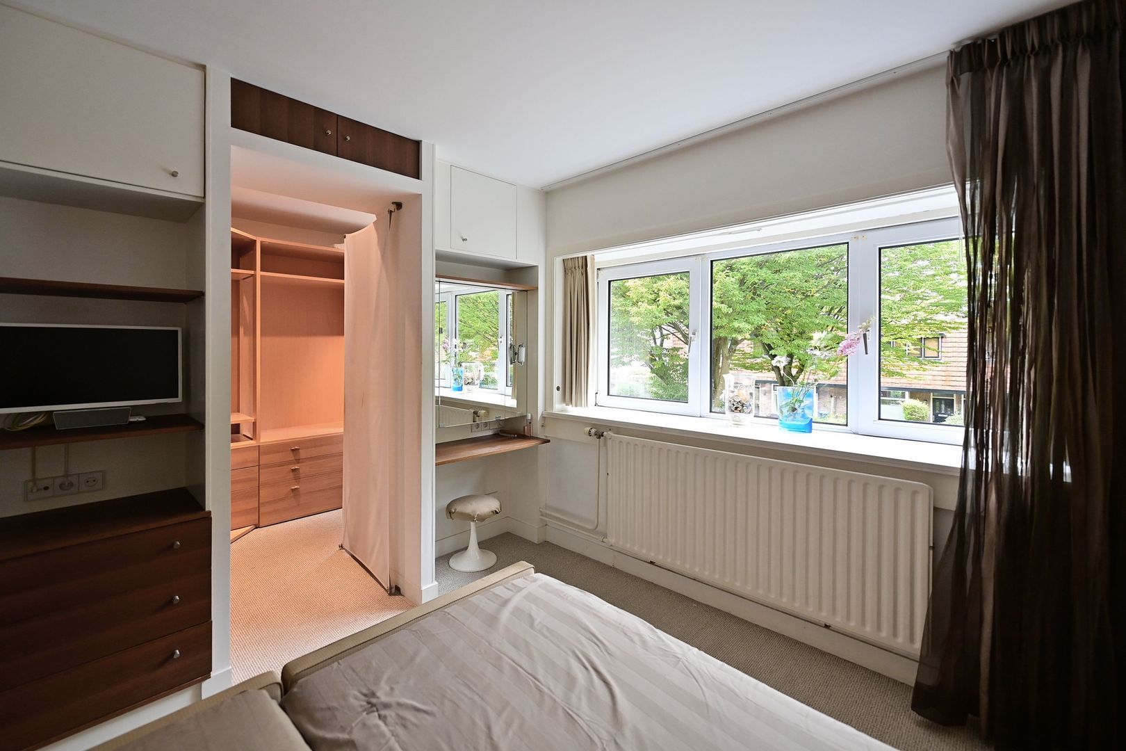 Van Oldenbarneveltlaan 31, Hilversum foto-15