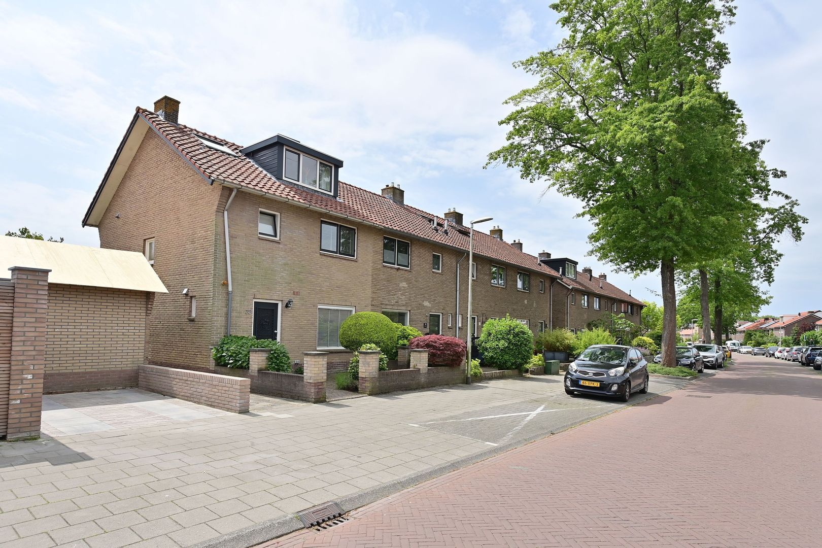 P.M.R. Versteeghstraat 32, Bussum foto-1