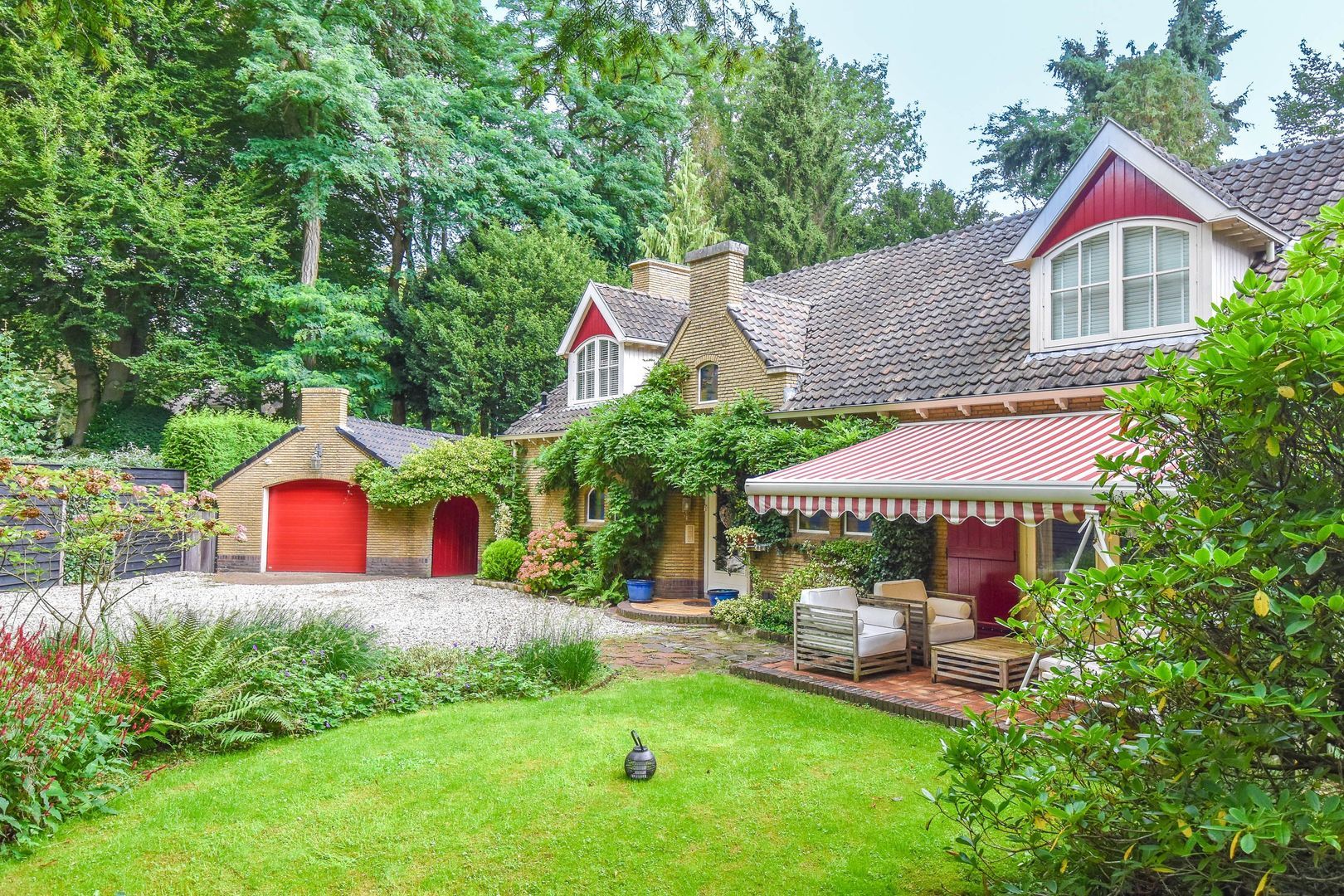 Hilversumseweg 18, Laren foto-1