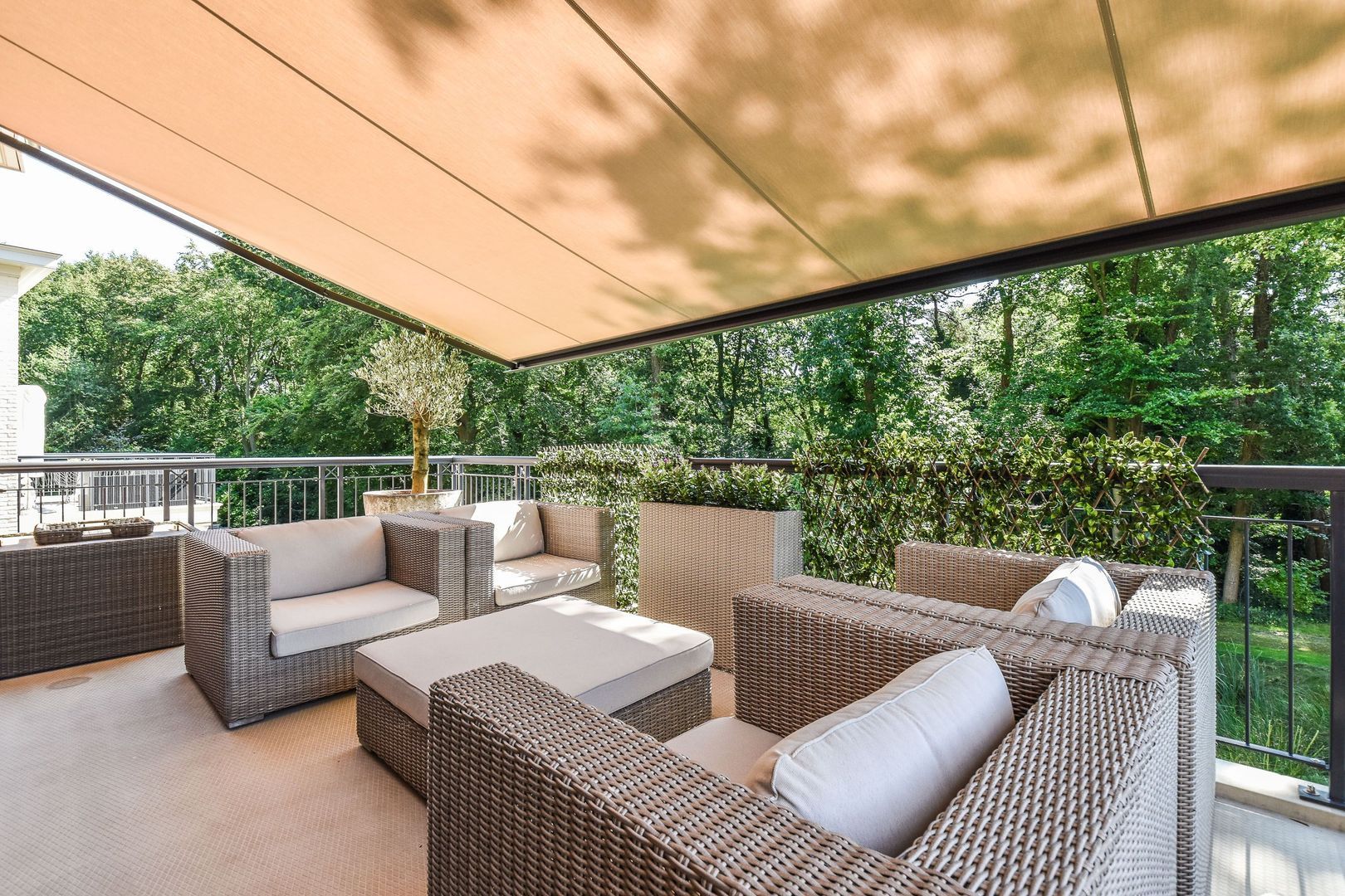 Rijksweg-West 10 g, Laren foto-41