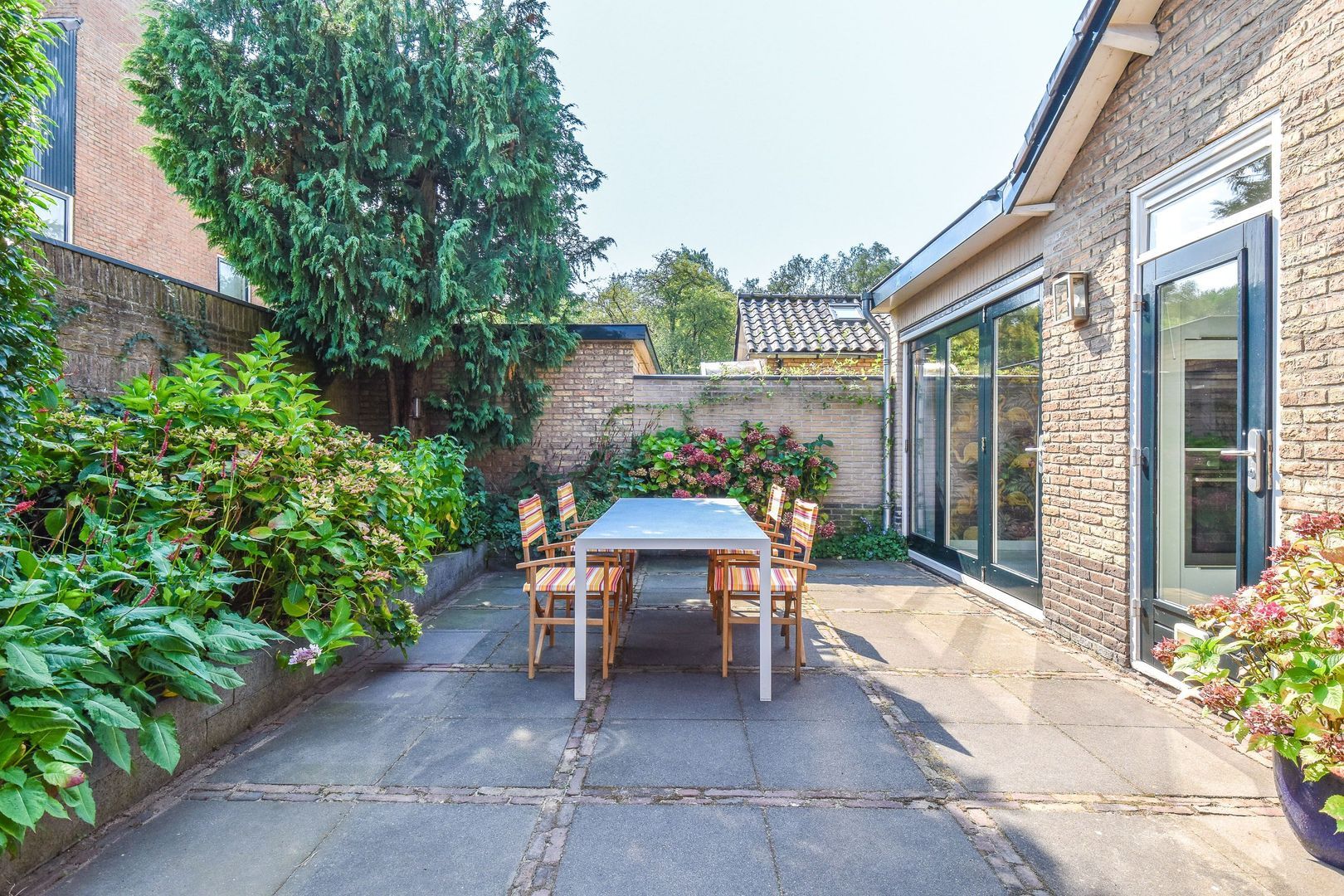 Klein Laren 25, Laren foto-39