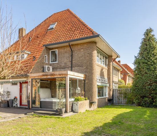 Vosmaerlaan 25, Hilversum