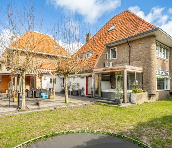 Vosmaerlaan 25, Hilversum