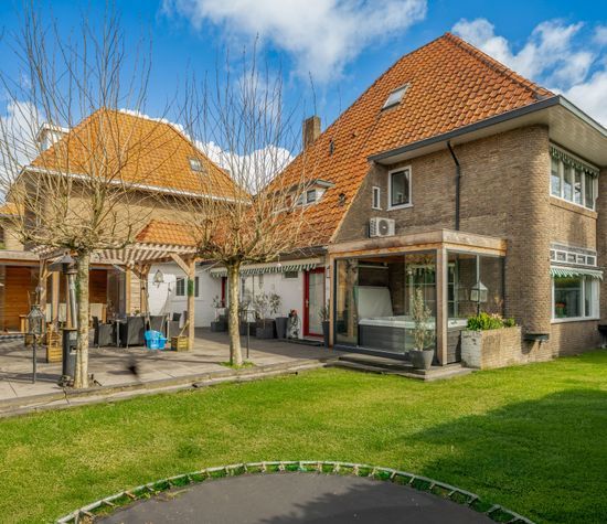 Vosmaerlaan 25, Hilversum