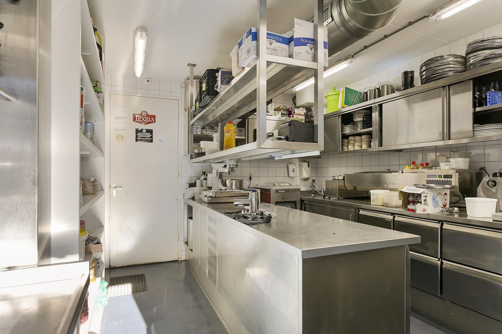 Rixt van Doniastraat 18, Nes foto-17