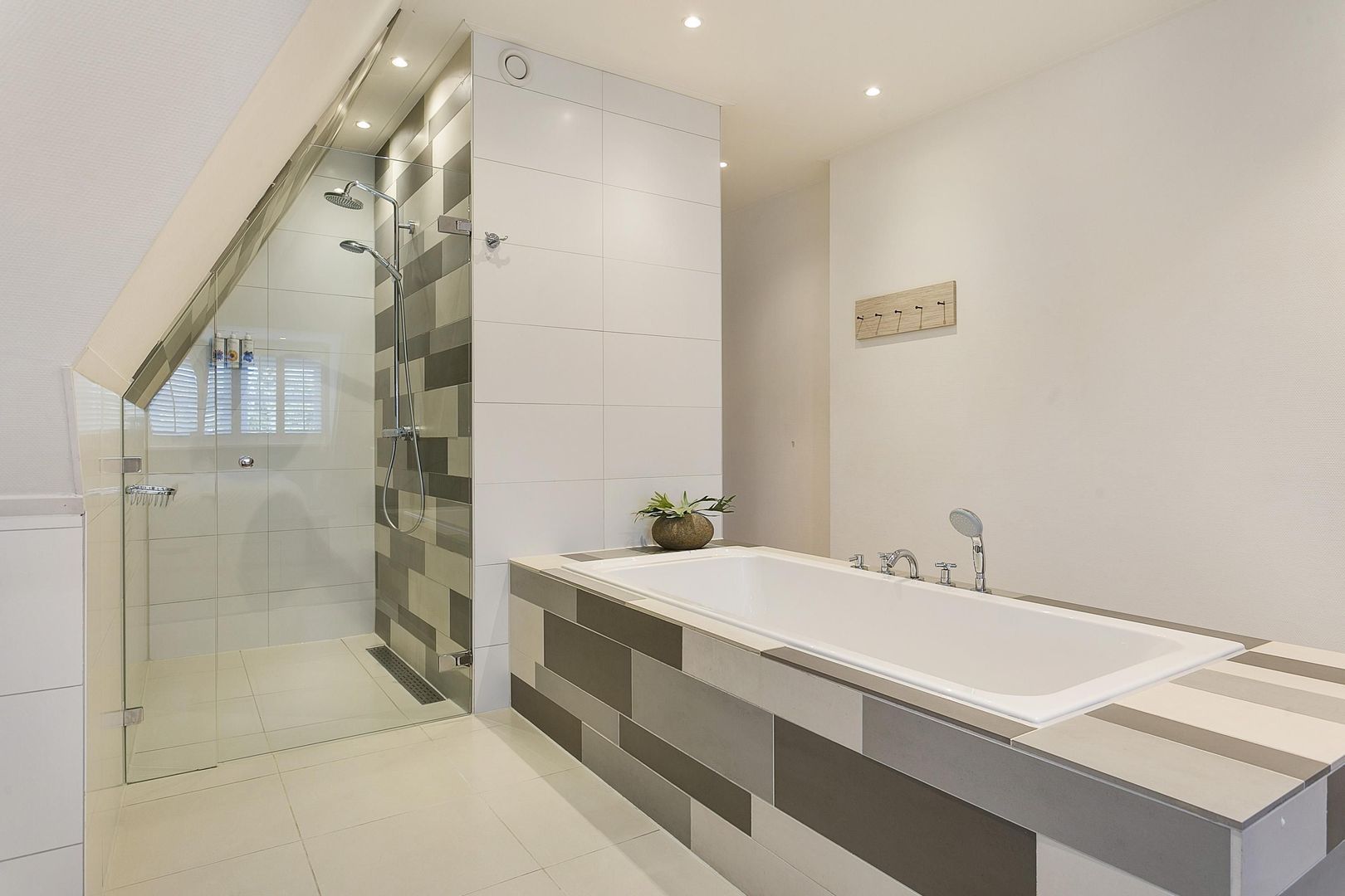 Rixt van Doniastraat 18, Nes foto-39