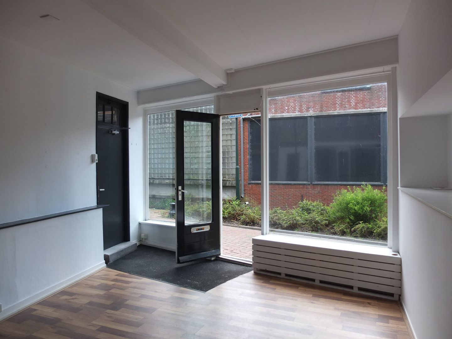 Oranjewal 4, Dokkum foto-2