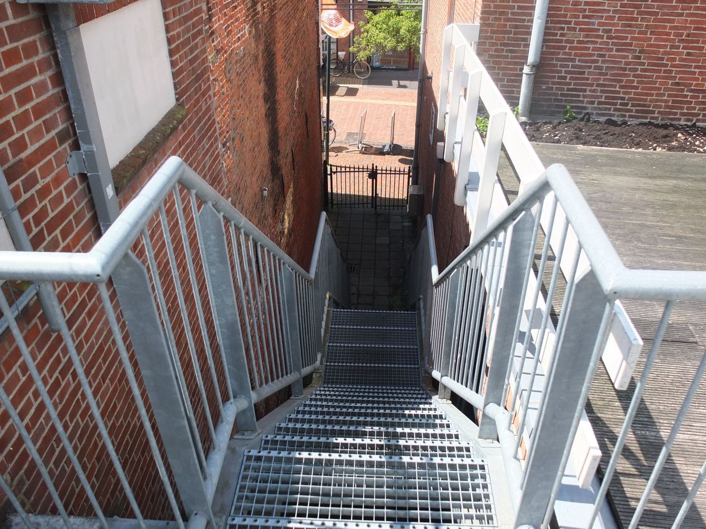 Kleine Breedstraat 12 14, Dokkum foto-4