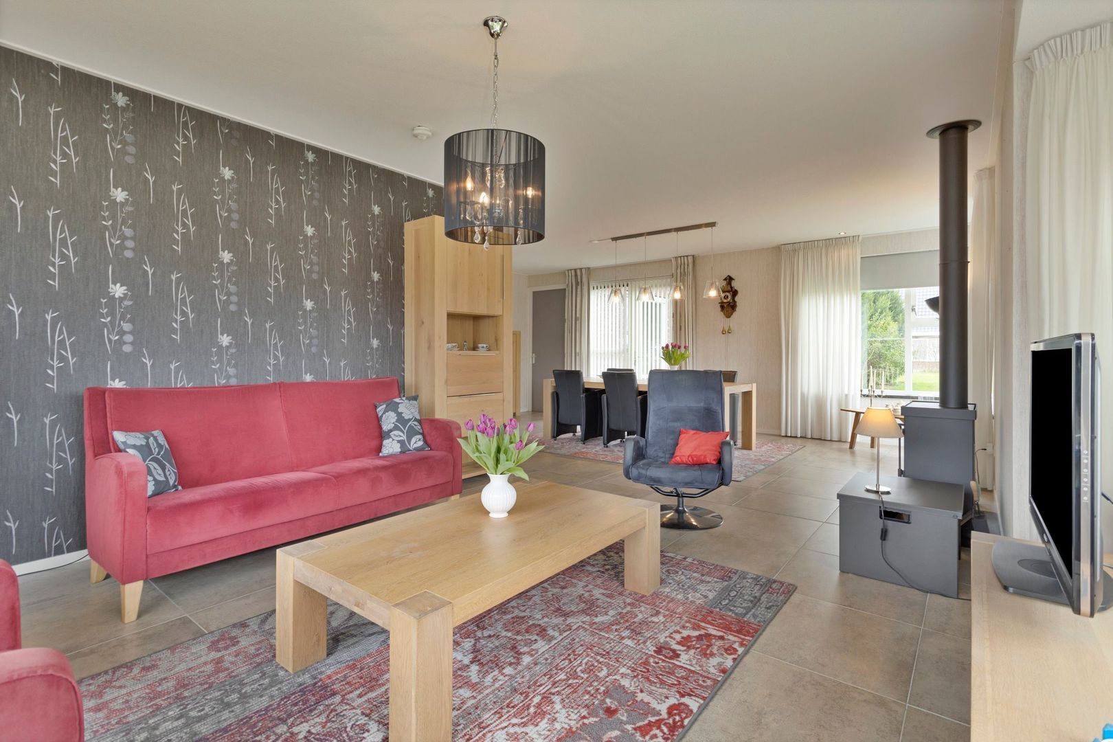 De Streng 2, Ternaard foto-3