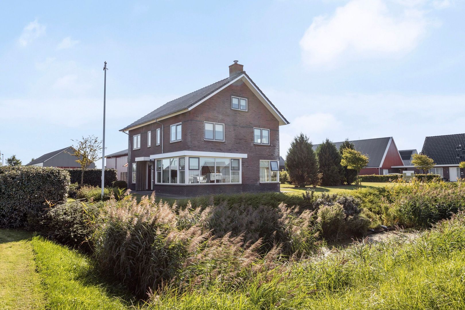 De Streng 2, Ternaard foto-5