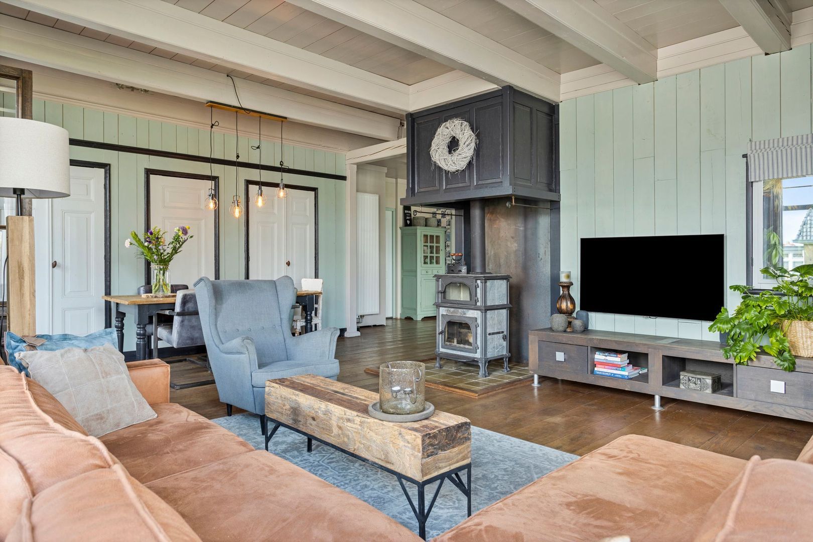 Nijbuorren 8, Ternaard foto-9