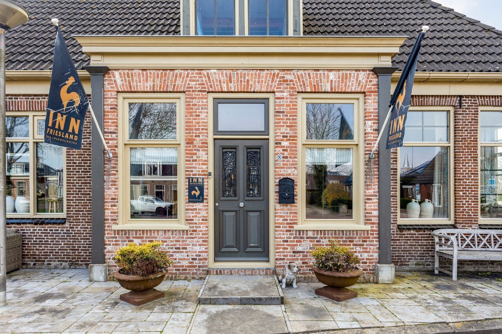 Nijbuorren 8, Ternaard foto-5