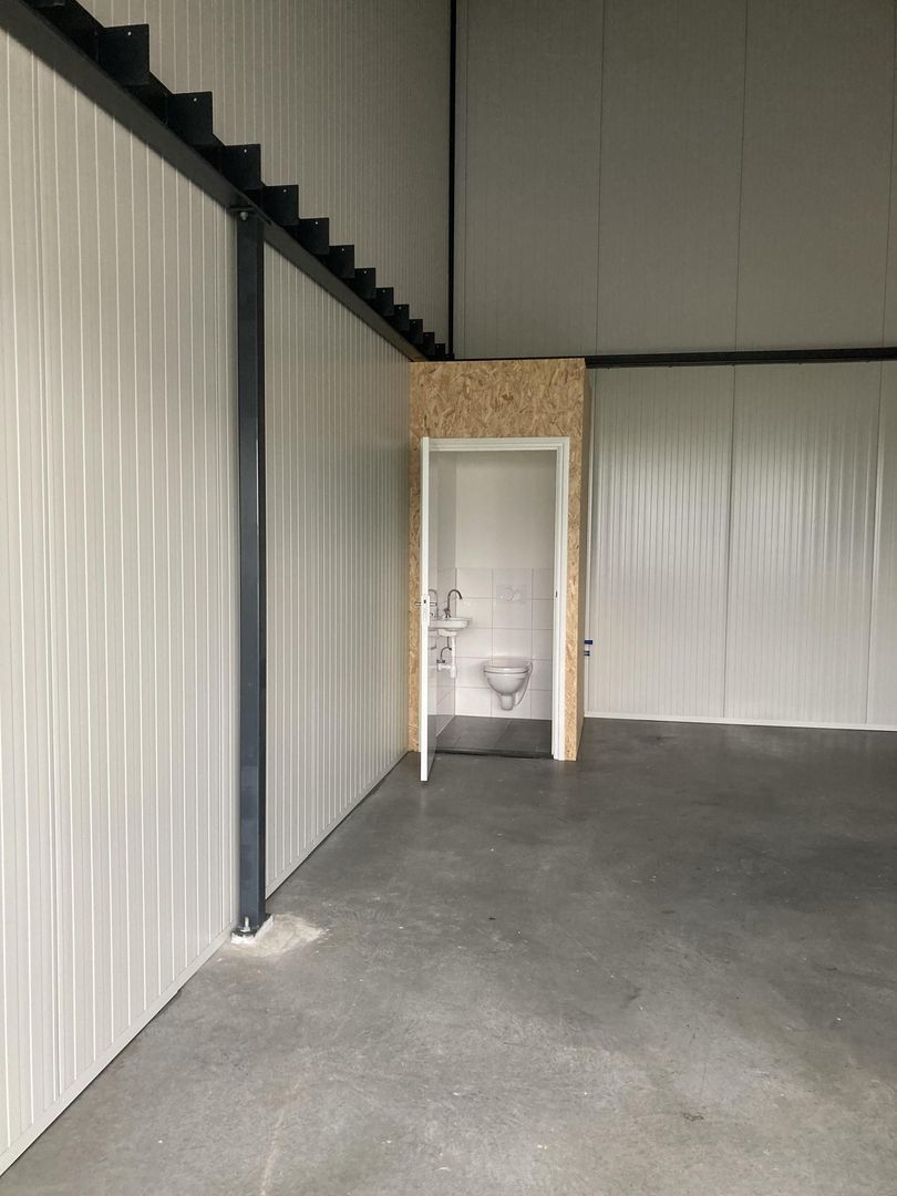 't Oogh 1, Easternijtsjerk foto-7