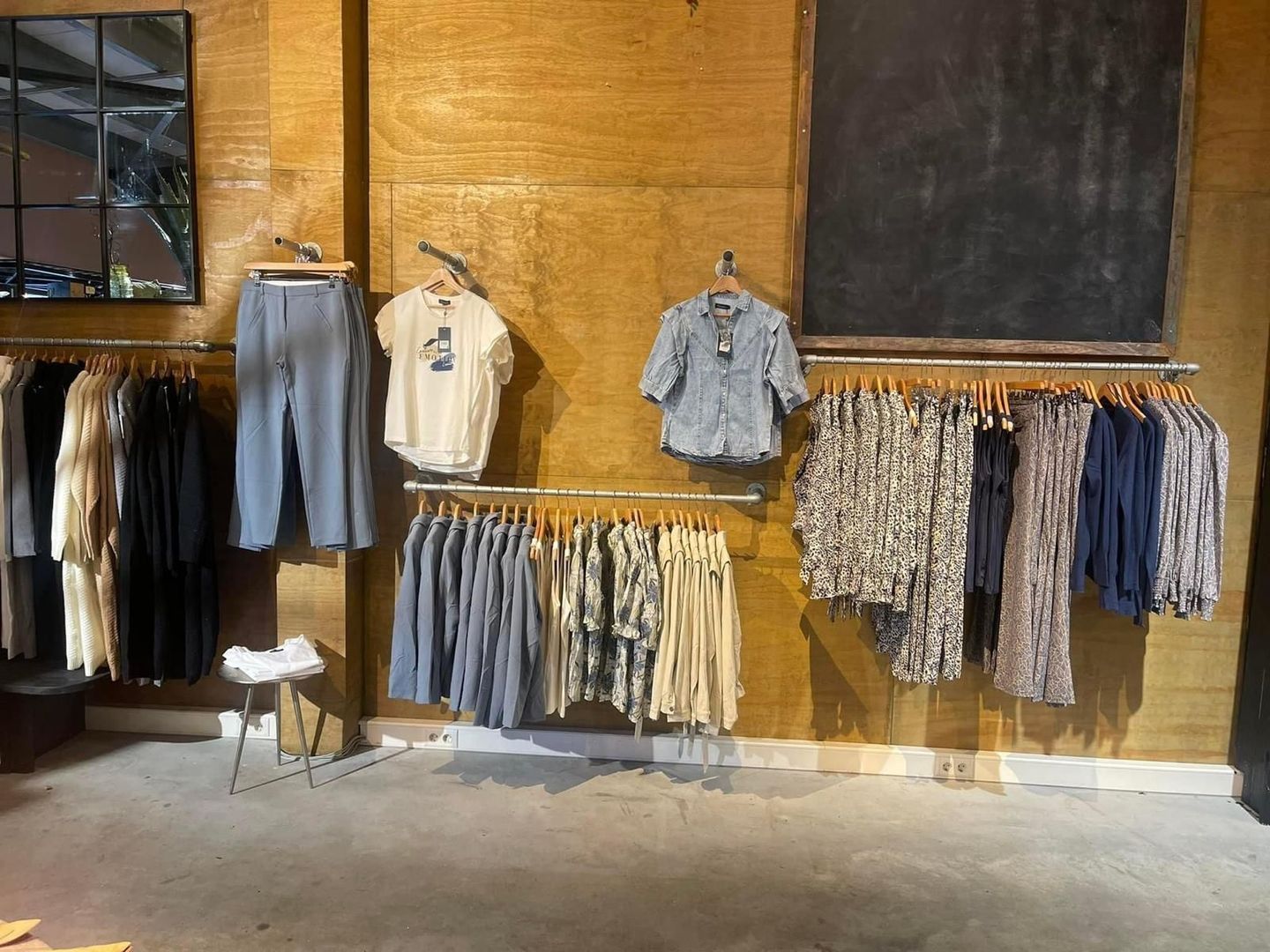 Mr. Andreastraat 1 en Voorstraat 97 0 ong, Kollum foto-6