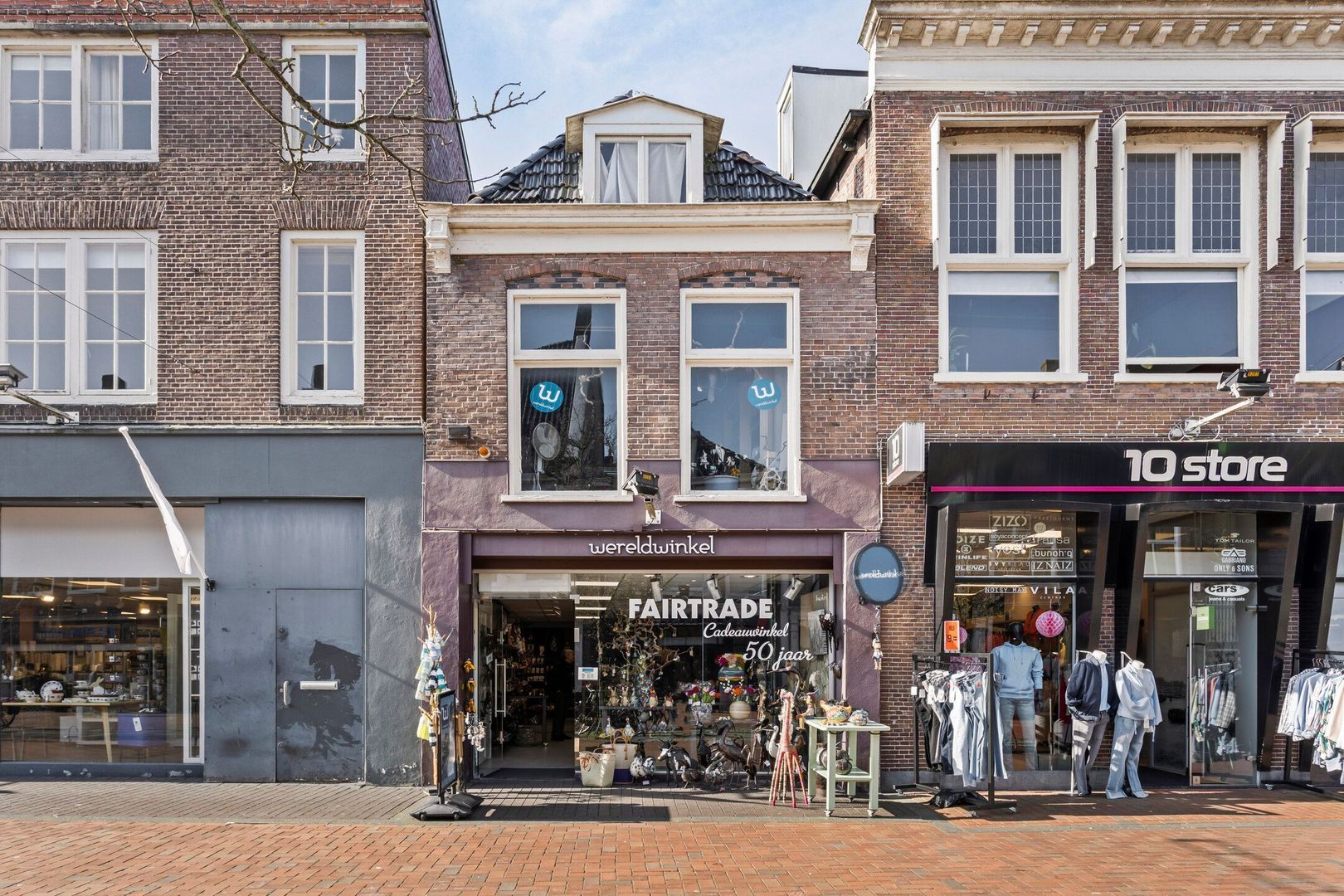 Grote Breedstraat 23, 23A en 25 0 ong, Dokkum foto-19