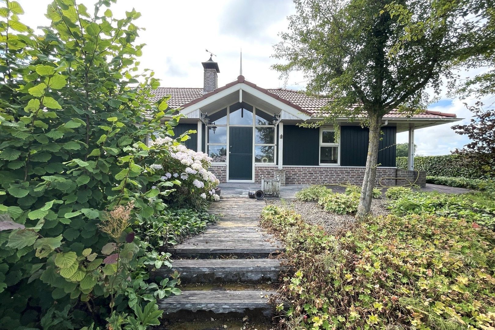 De Wjuk 9, Ferwert foto-6