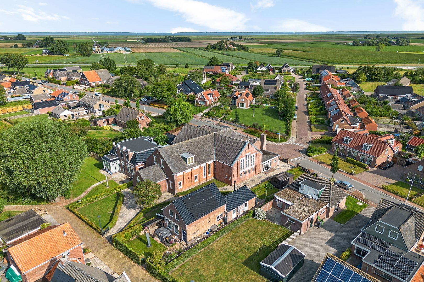 Unemastraat 13, Blije foto-1