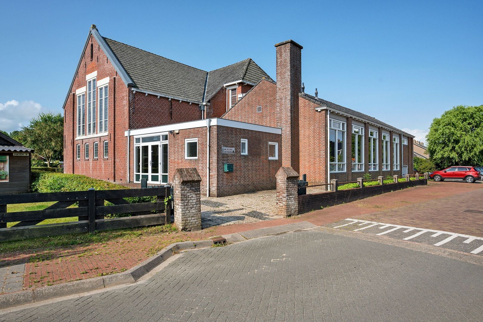 Unemastraat 13, Blije foto-27