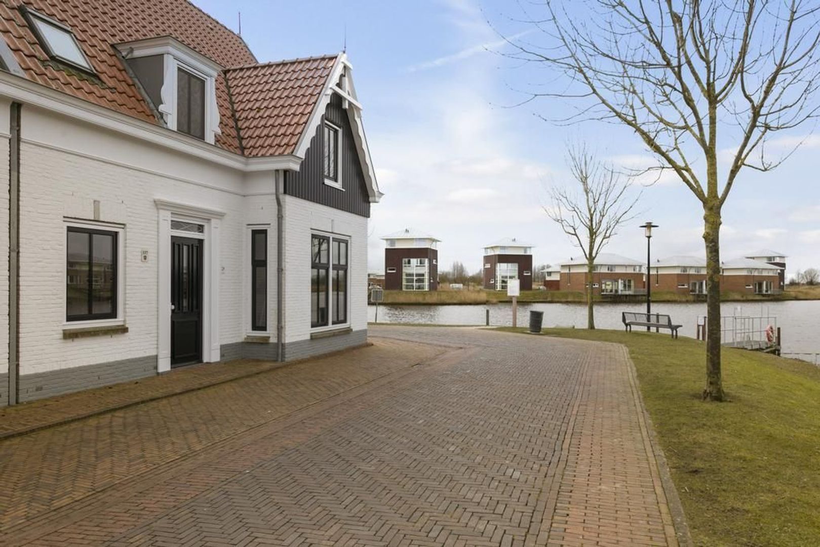 Westerskans 23 337, Eanjum foto-4