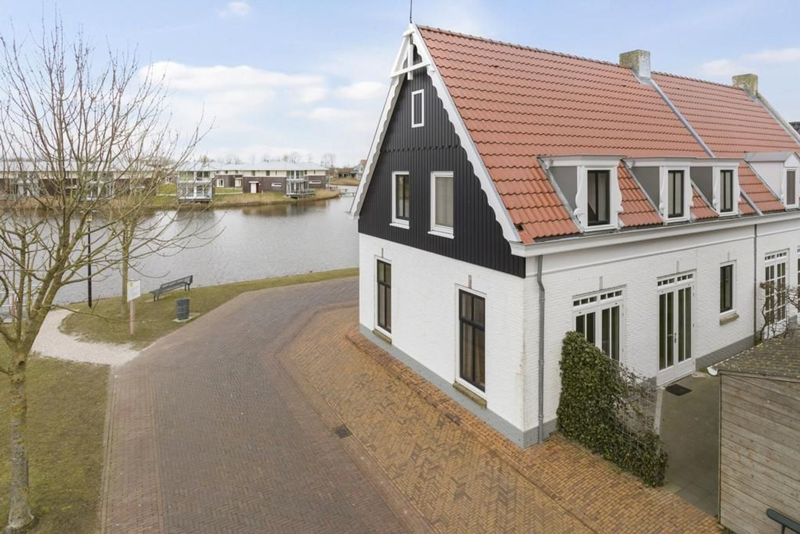 Westerskans 23 337, Eanjum foto-23