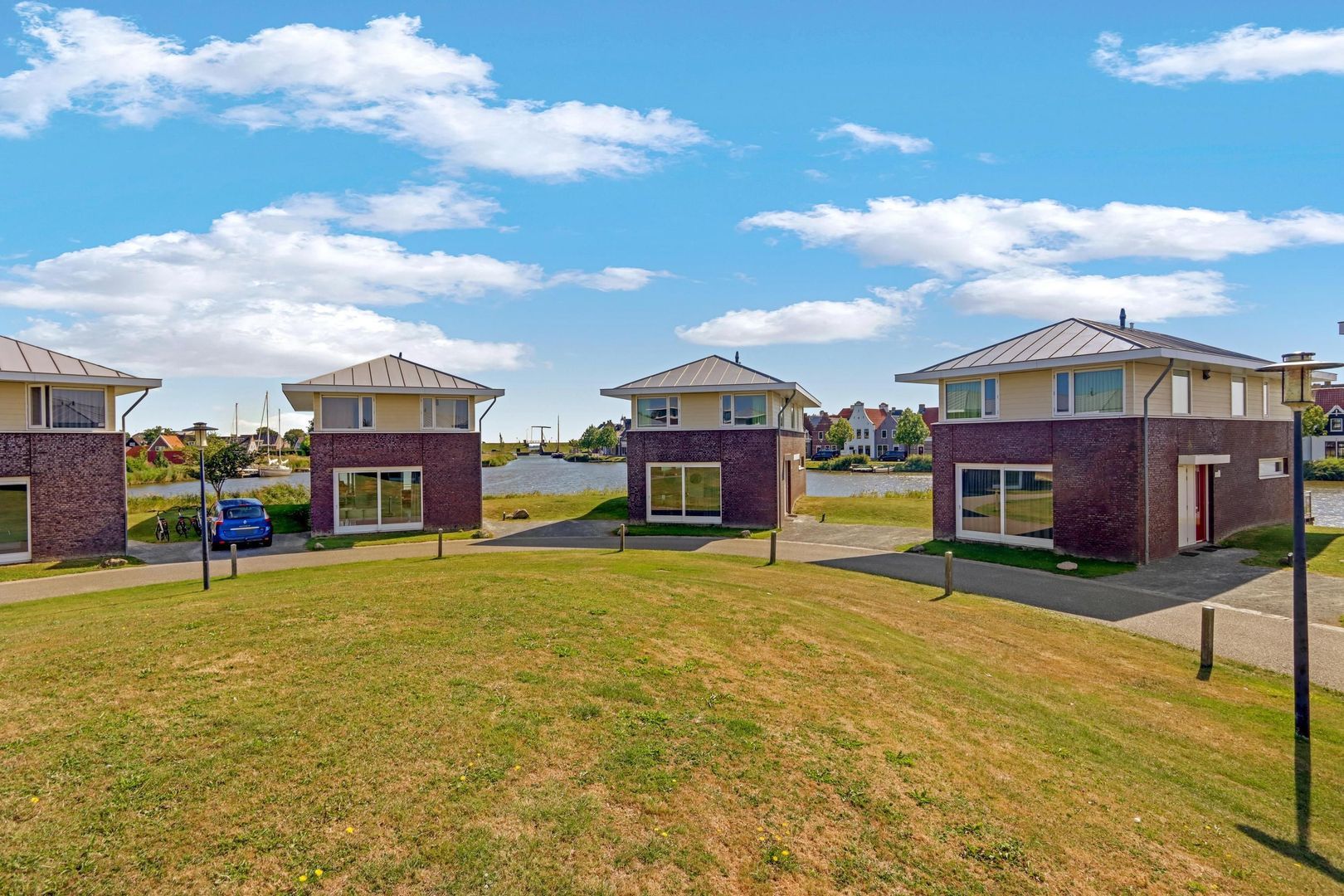 Geuzehoeke 36 636, Eanjum foto-3