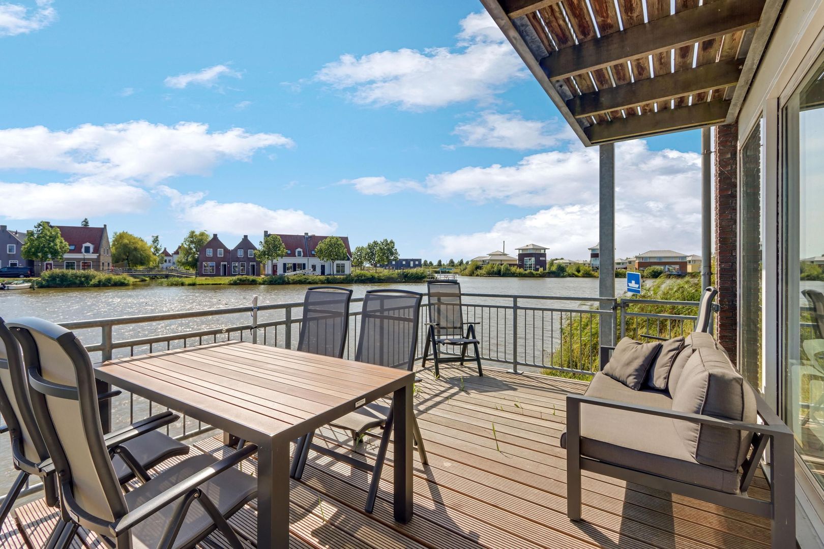 Geuzehoeke 36 636, Eanjum foto-9