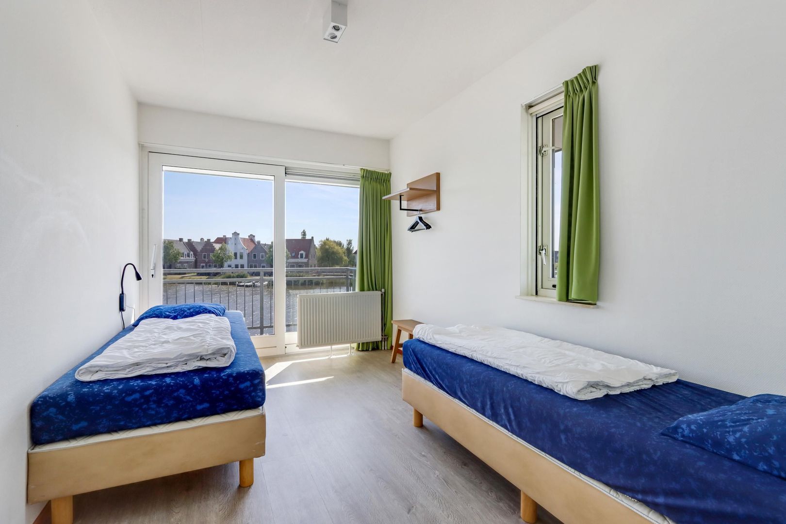 Geuzehoeke 36 636, Eanjum foto-18