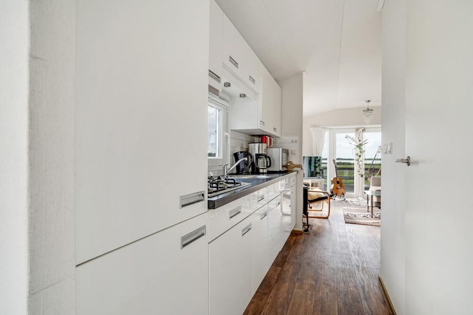 Babbelaar 18 0 ong, Lauwersoog foto-6