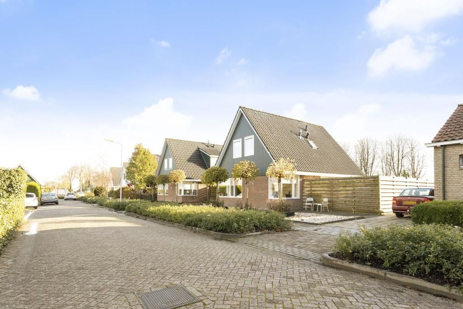 De Terpen 23, Hantum foto-4