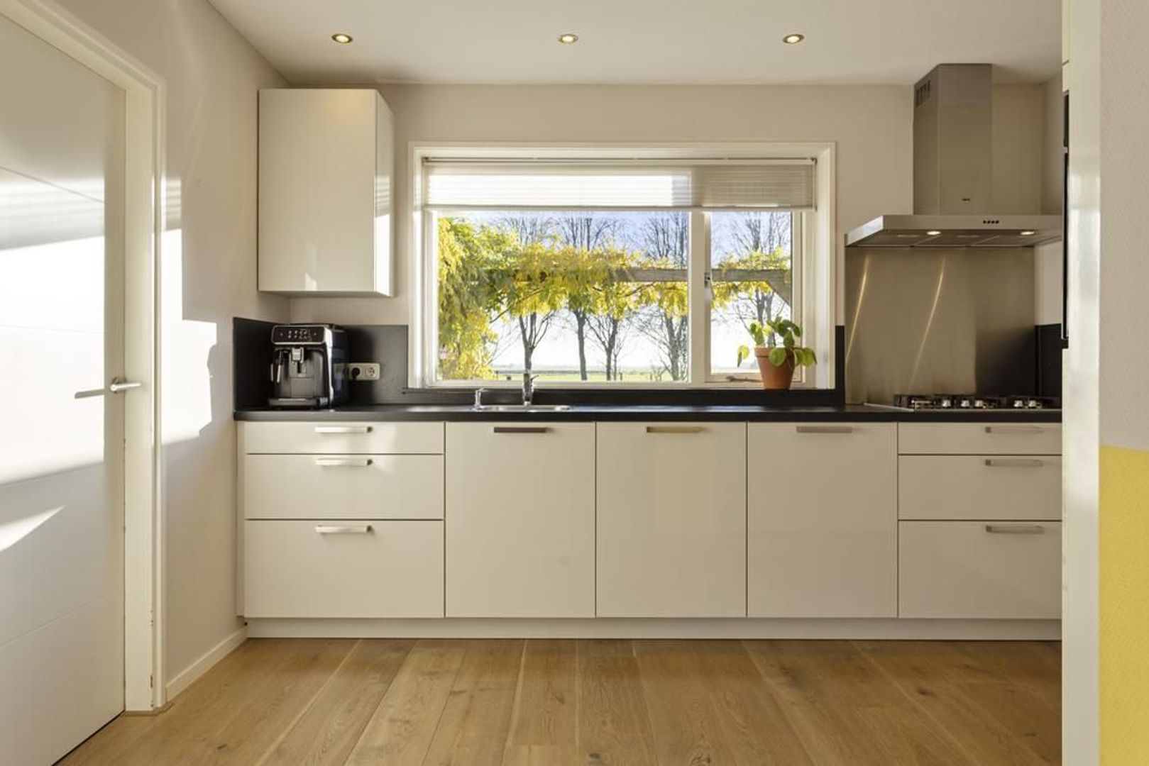 De Terpen 23, Hantum foto-12