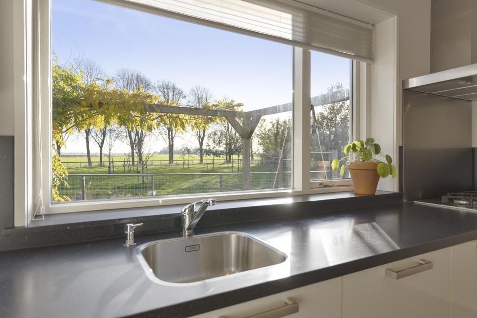 De Terpen 23, Hantum foto-14