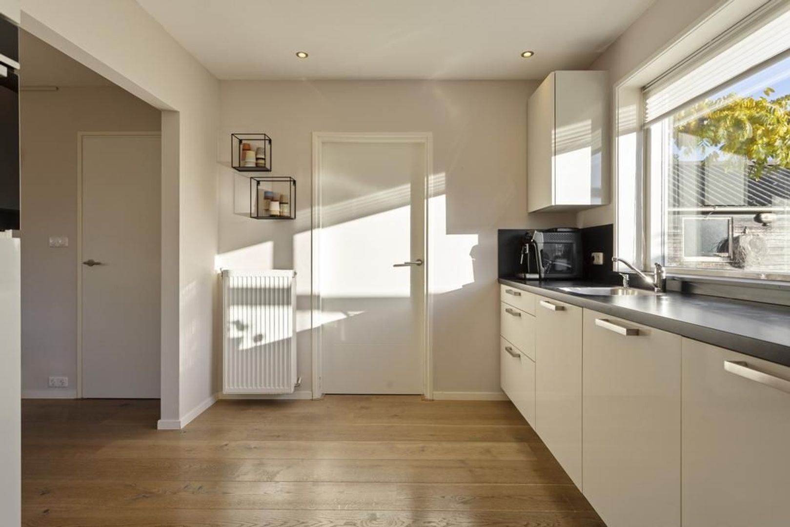 De Terpen 23, Hantum foto-15